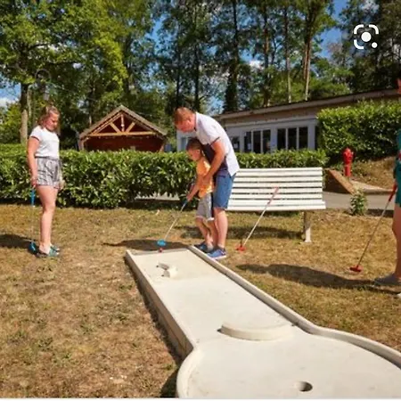 Camping Parc Des Roches *